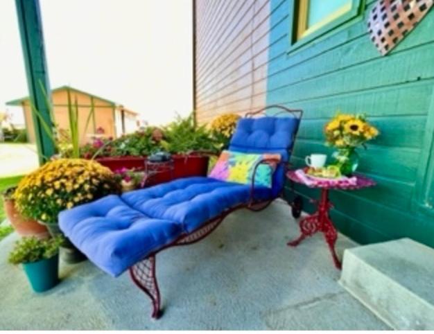 Yellowstone Cattle Baron Ensuite, Private Entrance & Parking - Prairie Rose B&B 夏延 外观 照片