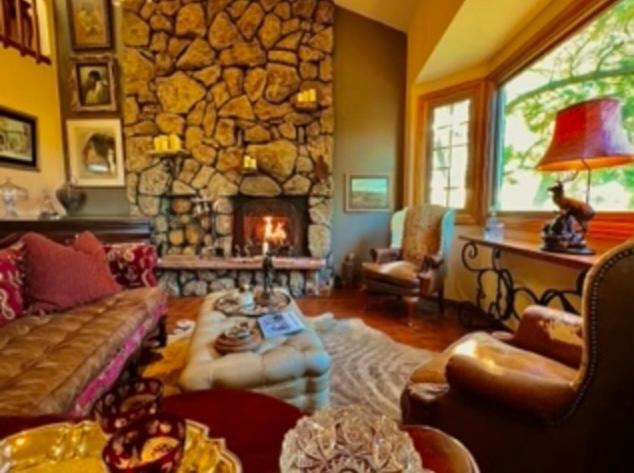 Yellowstone Cattle Baron Ensuite, Private Entrance & Parking - Prairie Rose B&B 夏延 外观 照片